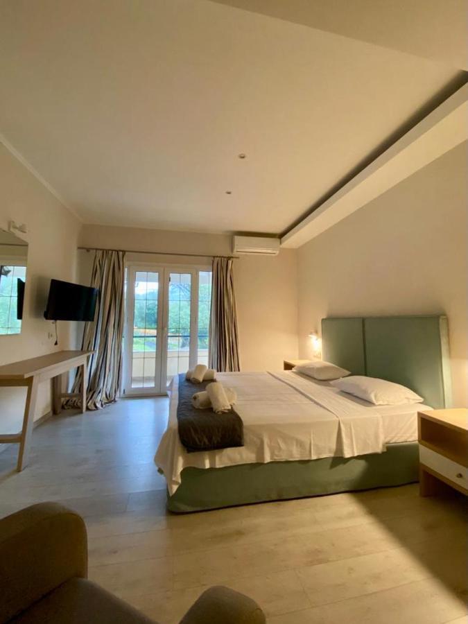 Callisto Beach Hotel لياباديس المظهر الخارجي الصورة